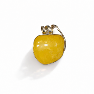 Srebrna zawieszka z bursztynem